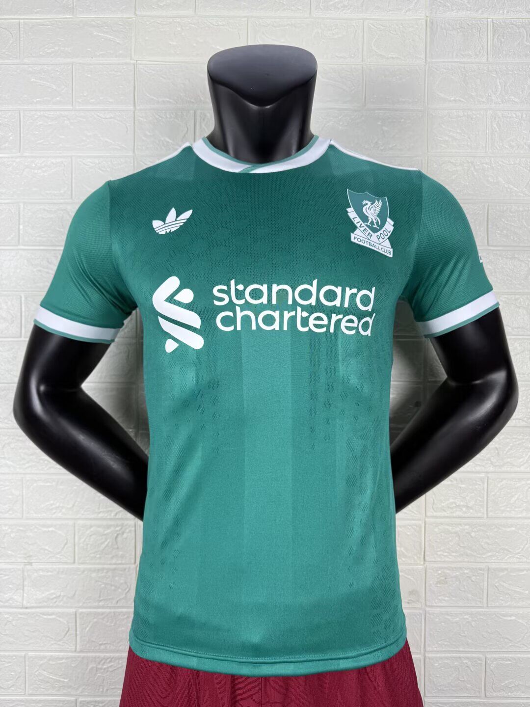 AAA Quality Liverpool 25/26 Third Green Leaked Jersey(Player) AAA Quality Liverpool 25/26 Third Green Leaked Jersey(Player)